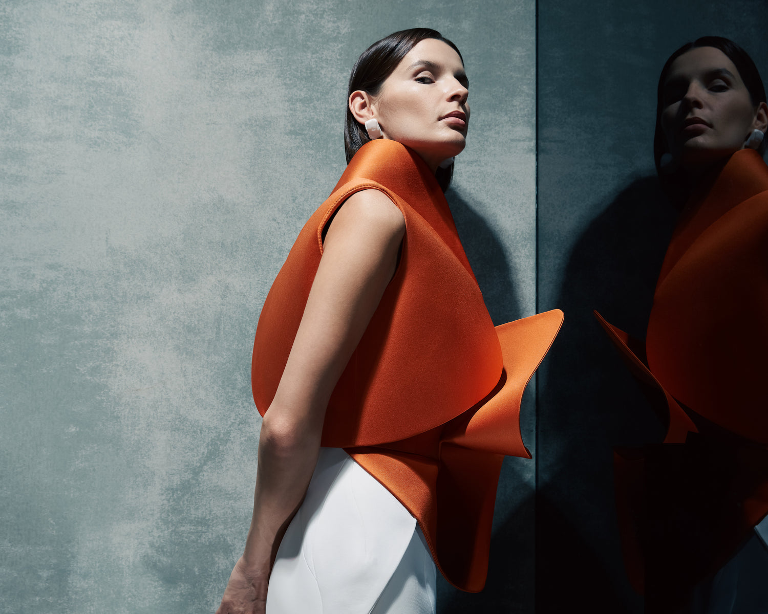 H/S TOP & SYRENI GOWN