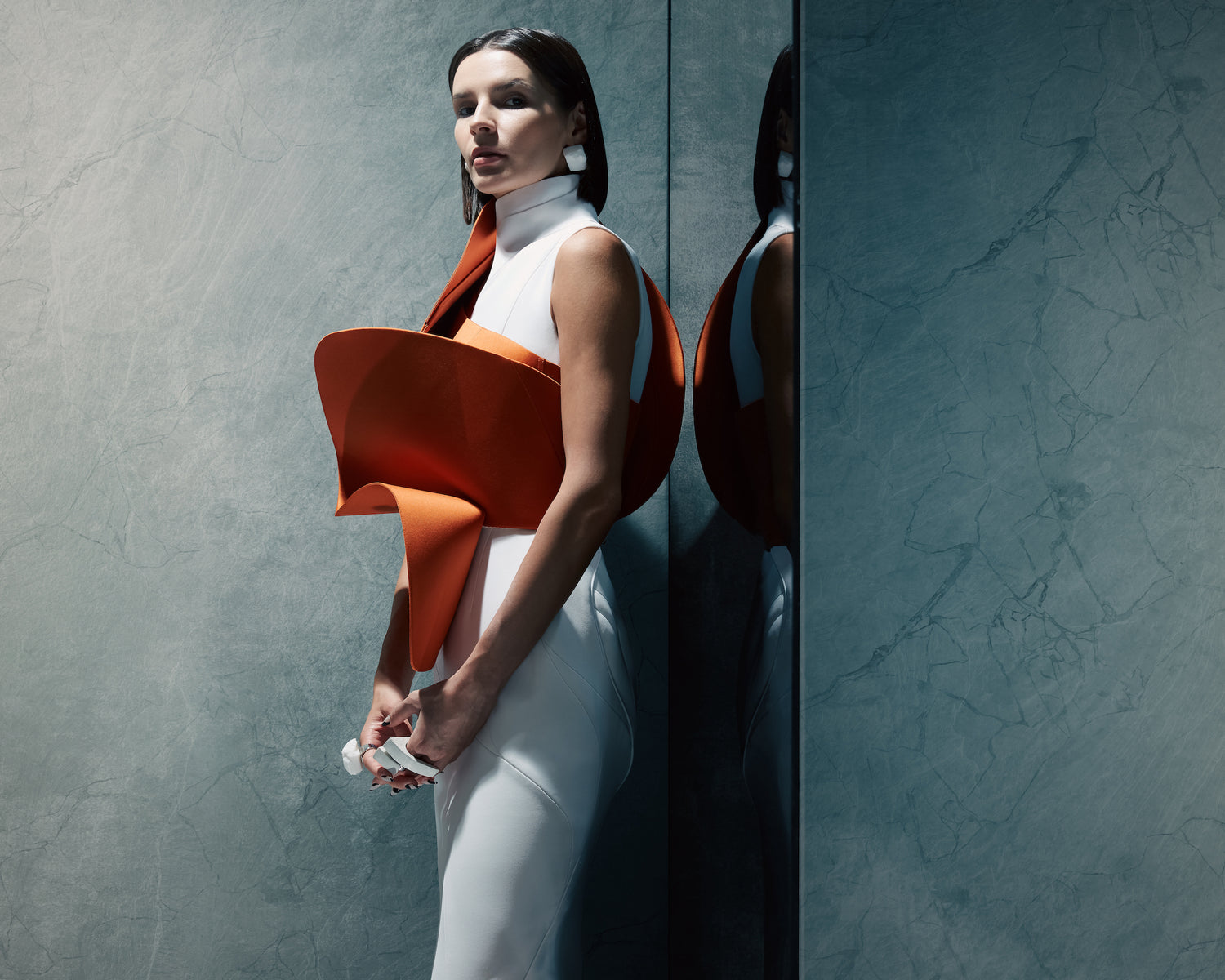H/S TOP & SYRENI GOWN